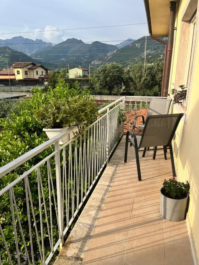 Appartamento Loc.Ponterosso Pietrasanta Exteriör bild