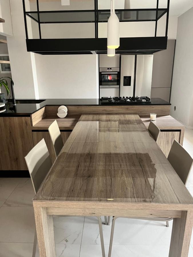 Appartamento Loc.Ponterosso Pietrasanta Exteriör bild