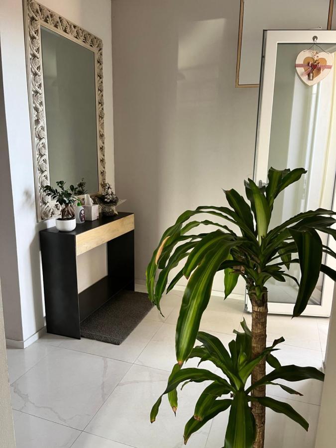 Appartamento Loc.Ponterosso Pietrasanta Exteriör bild